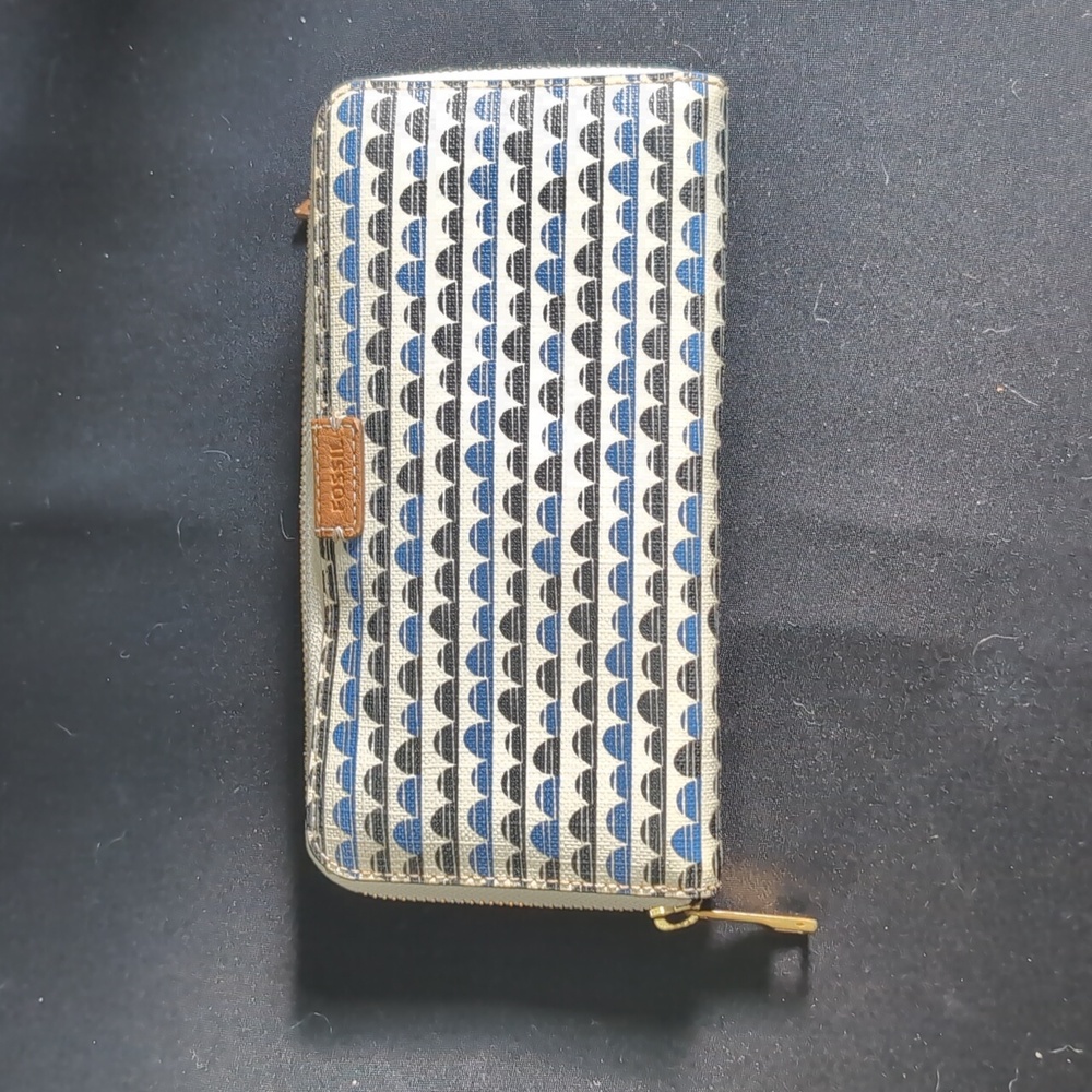FOSSIL Key Print ZIP AROUND WRISTLET WALLET